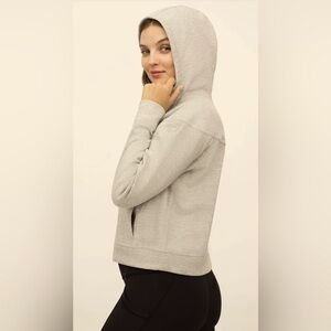 NWT Yogalicious Gray Women's Hoodie Sweater